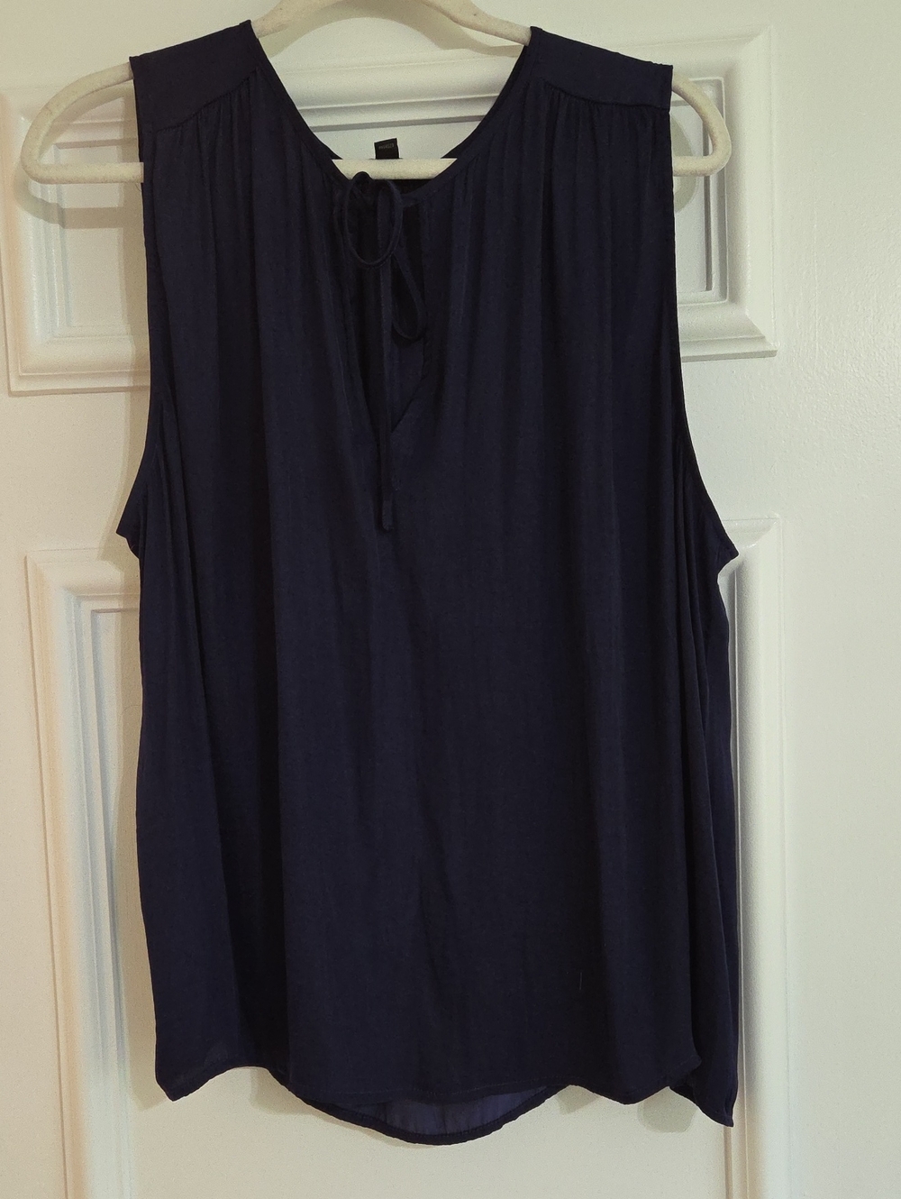 Banana Republic Satin Sleeveless Top Women's XL
